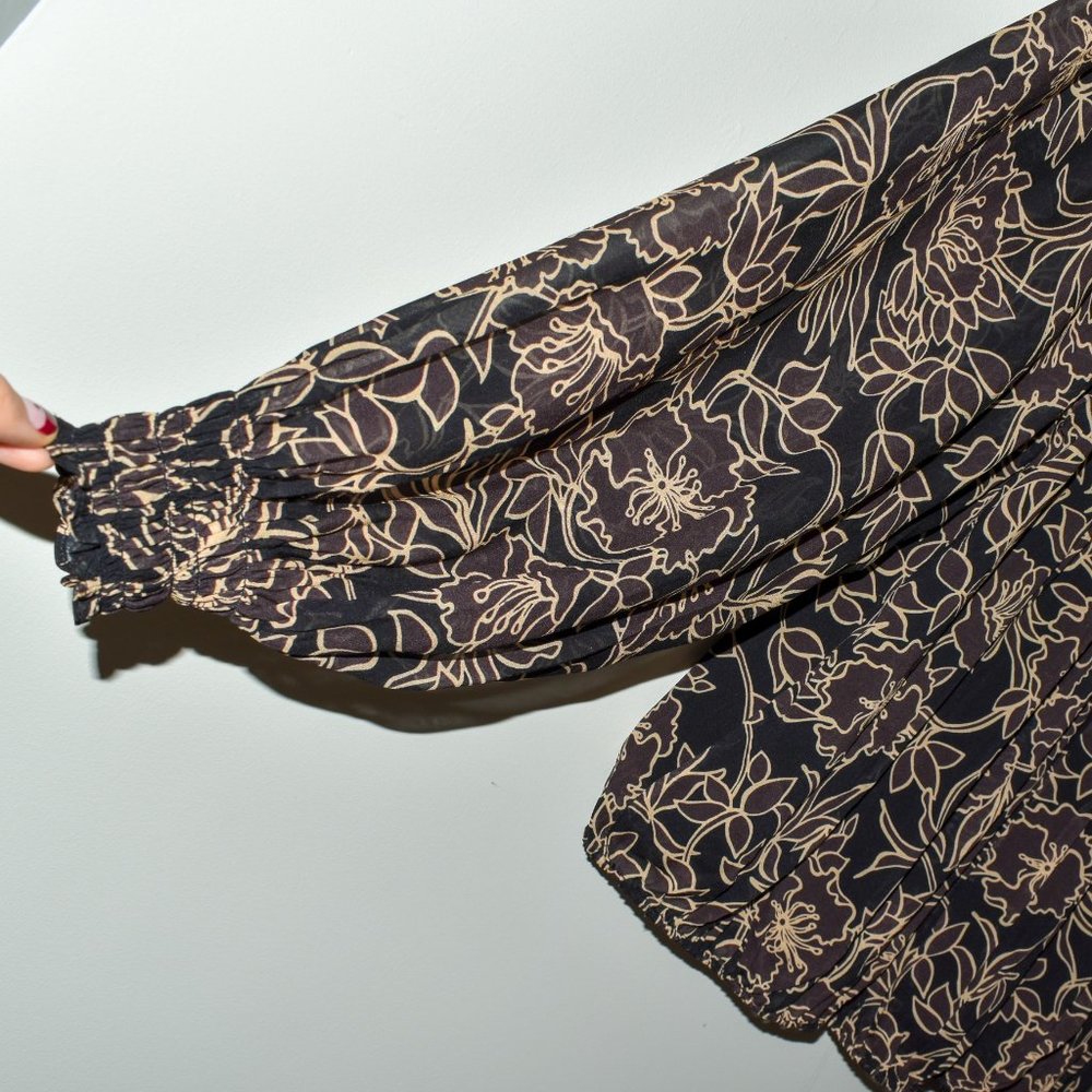 Nicholas Floral Neck Ruffle / Gathered Floral Long Sleeve Blouse - Picture 10 of 11